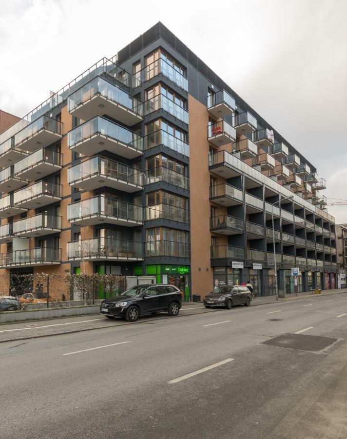 Manufaktura Praska Appartement Warschau Buitenkant foto